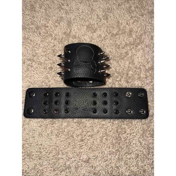 Hot Topic Jewelry - Hot Topic Skull & Crossbones Spike Bracelets